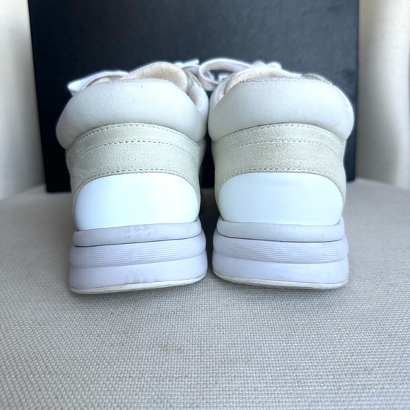SOLD - Chanel - CC Suede Low Top Trainers Sneakers - Size 37 - White - Picture 5 of 7